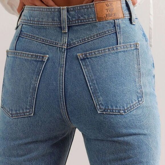 NWOT Free People Light Blue Straight Leg Jeans - Picture 3 of 6